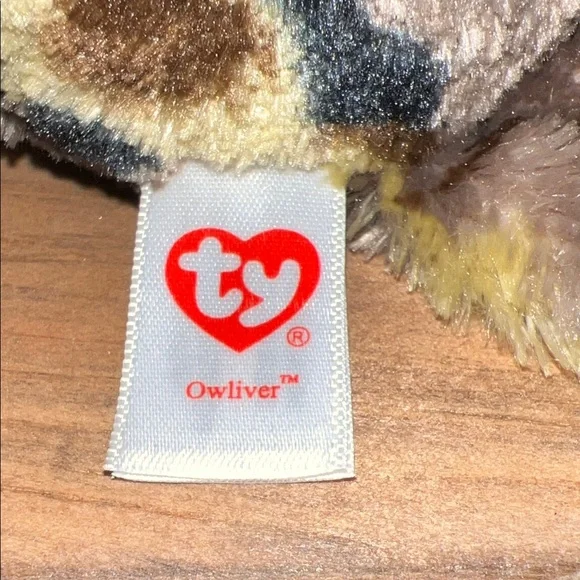 Ty Bennie Boos Plush Owl Toy - Owliver the Owl - White, Black, and Gold - Picture 7 of 9